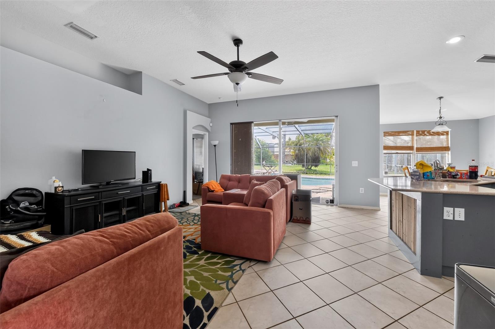 6717 Guilford Crest, Apollo Beach, FL 33572