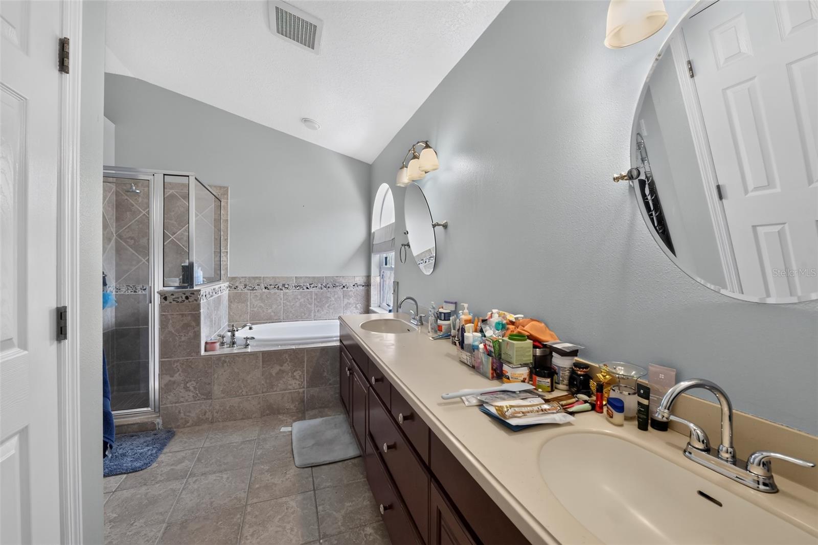 6717 Guilford Crest, Apollo Beach, FL 33572