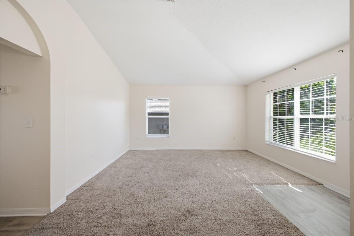7631 Merchantville, Zephyrhills, FL 33540