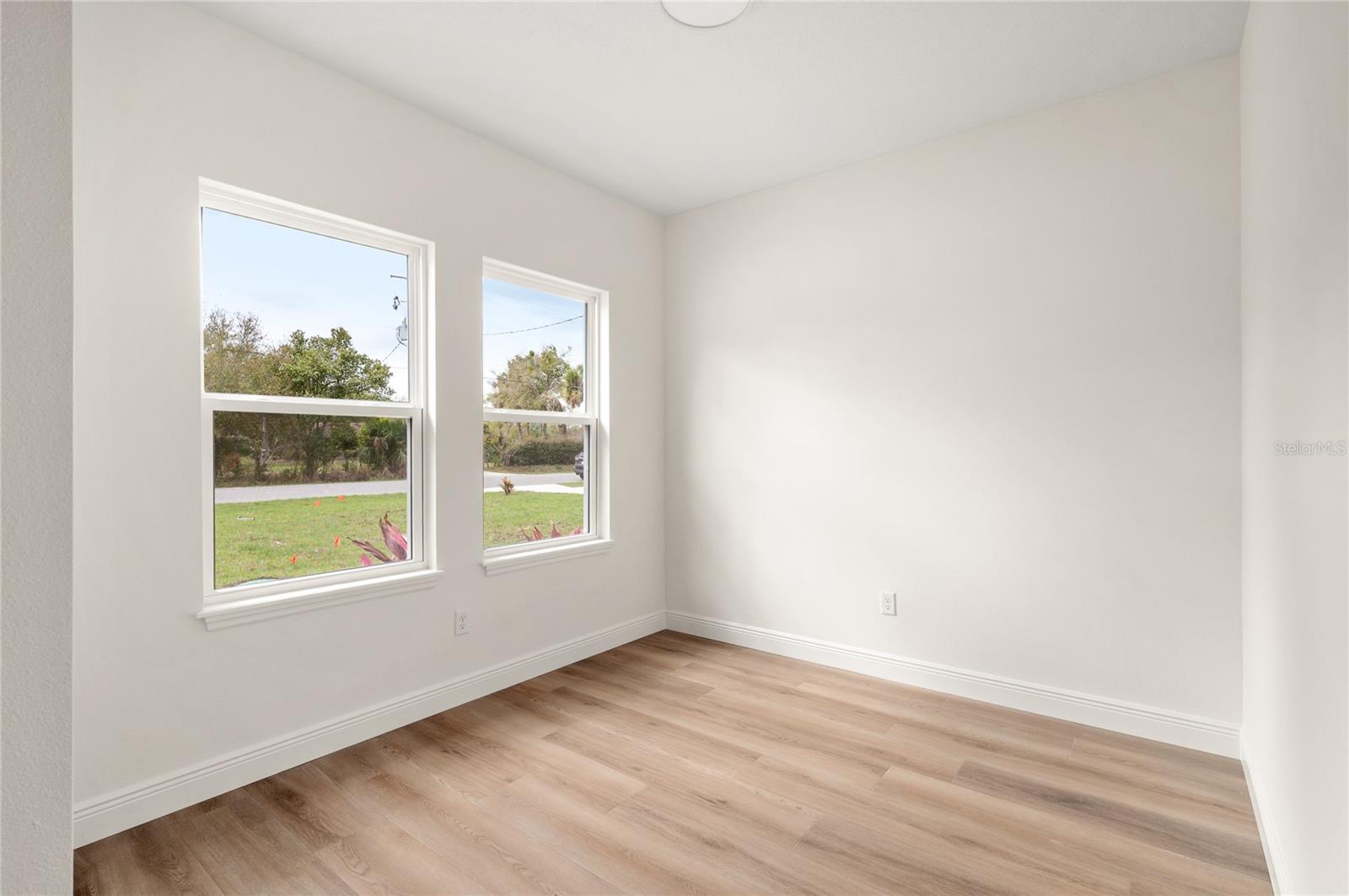 136 11th, Osteen, FL 32764