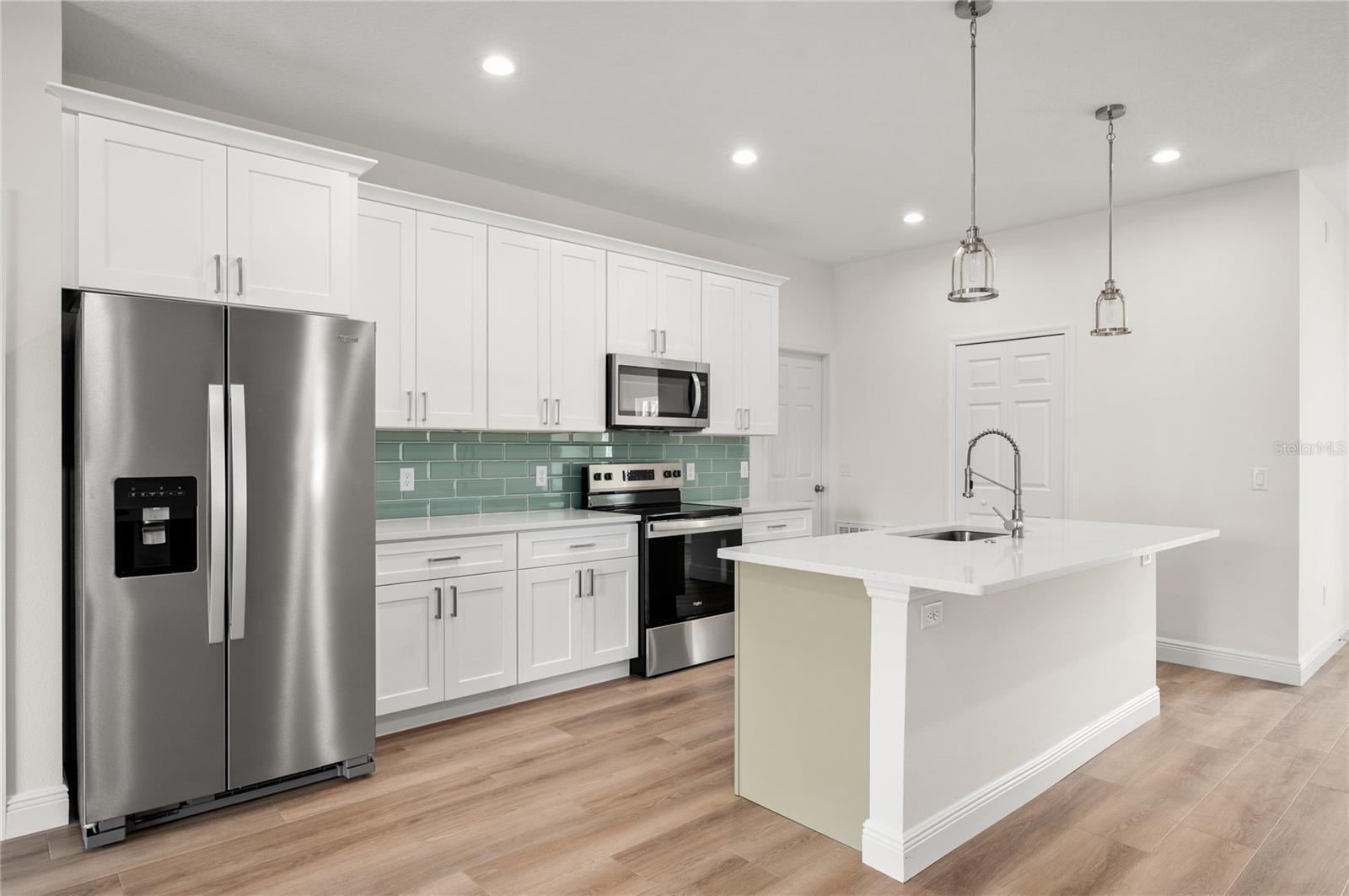 136 11th, Osteen, FL 32764
