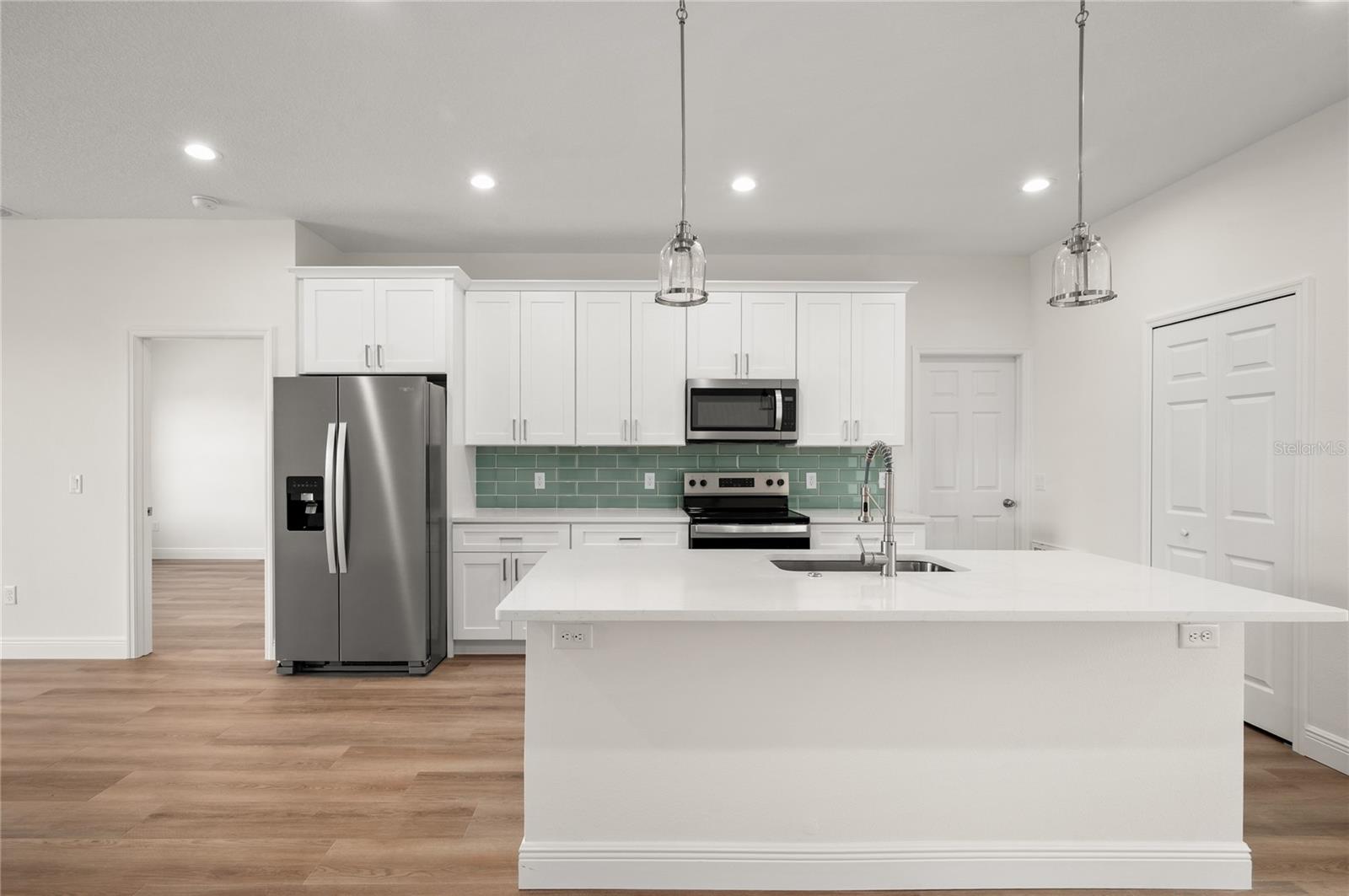 136 11th, Osteen, FL 32764