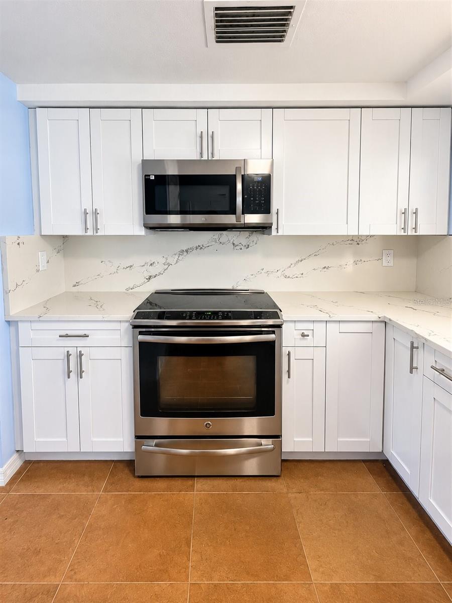 3631 Grayton, New Port Richey, FL 34652