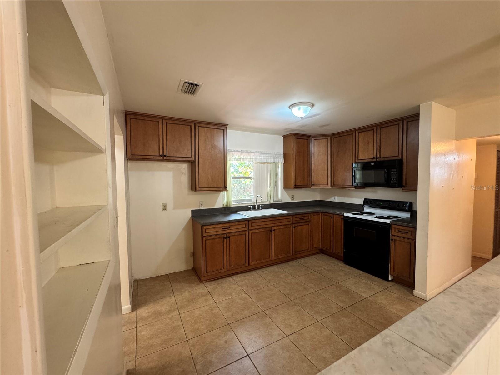 3608 Leila, Tampa, FL 33611