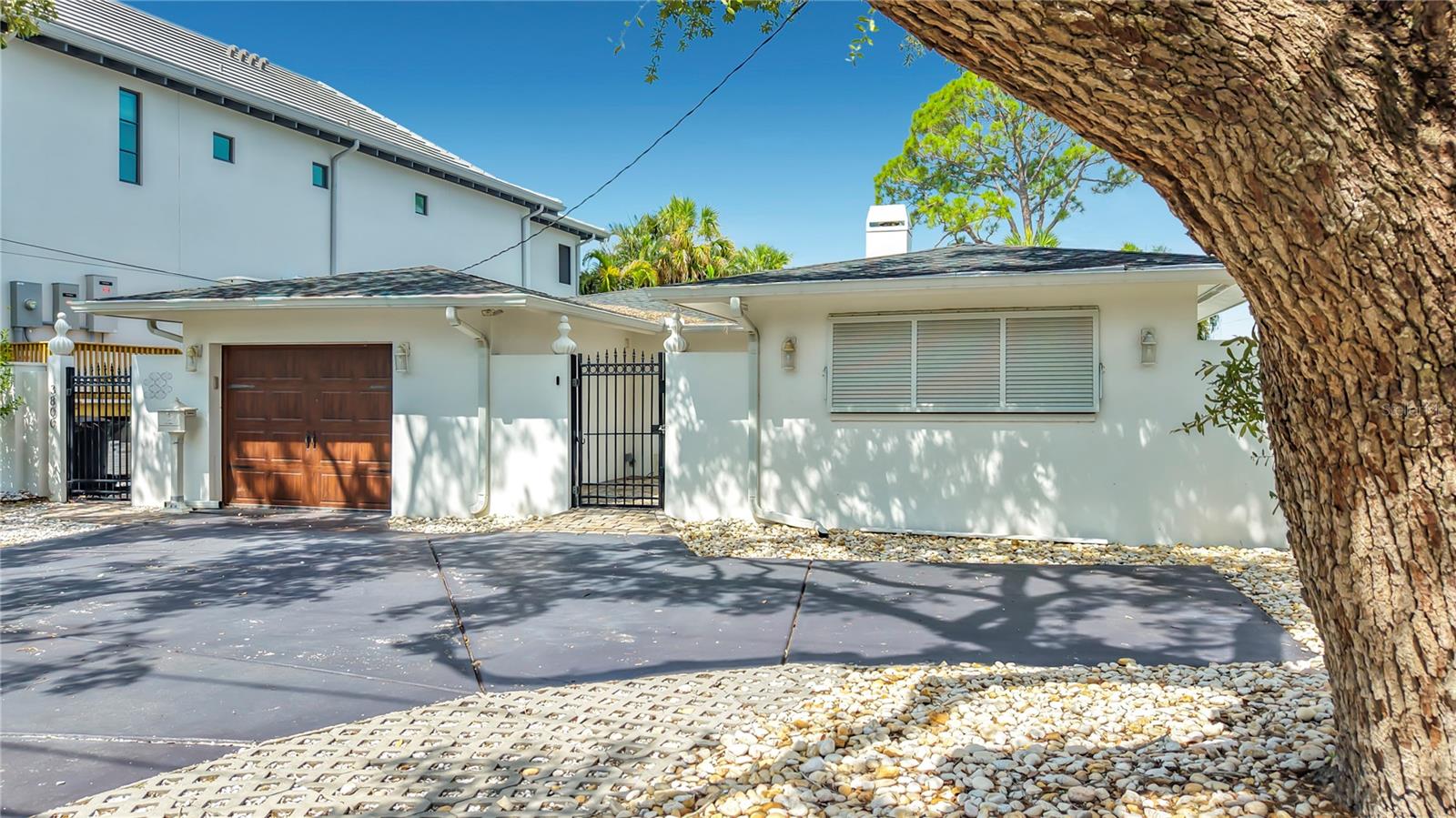 3800 Shore Acres, St Petersburg, FL 33703