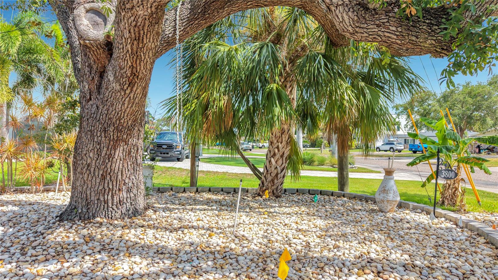 3800 Shore Acres, St Petersburg, FL 33703