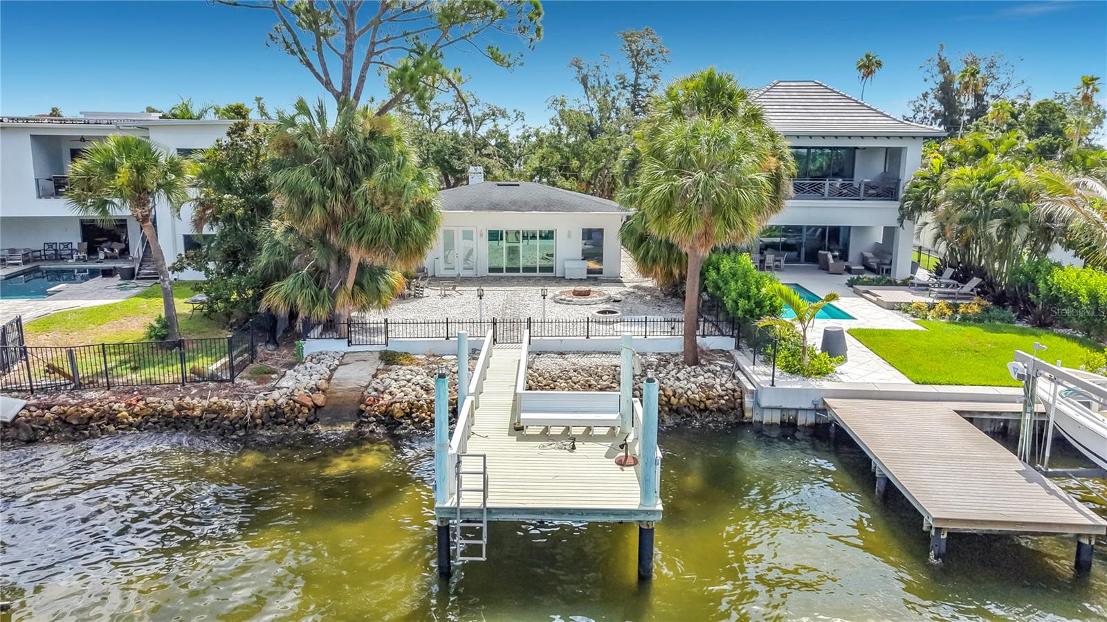 3800 Shore Acres, St Petersburg, FL 33703