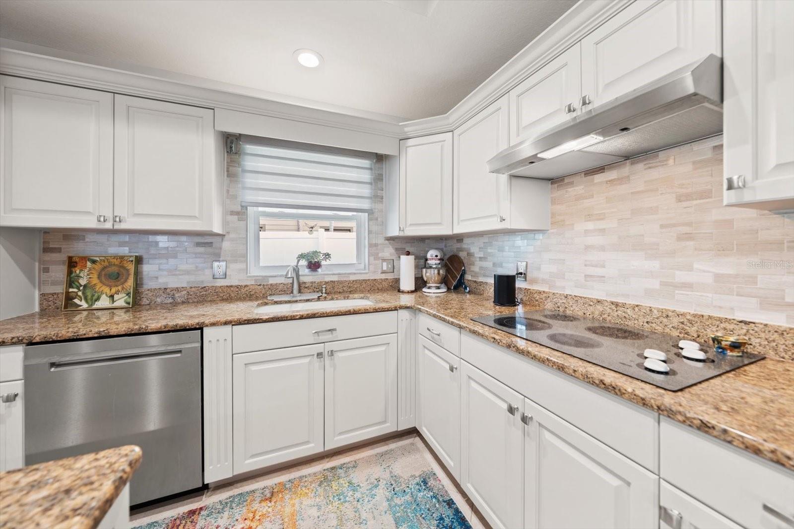 2218 Donato, Belleair Beach, FL 33786