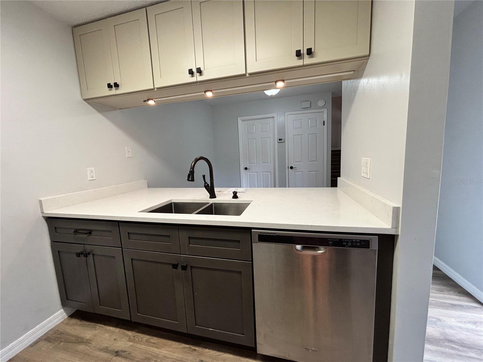 5341 Bamboo Unit 418, Orlando, FL 32811