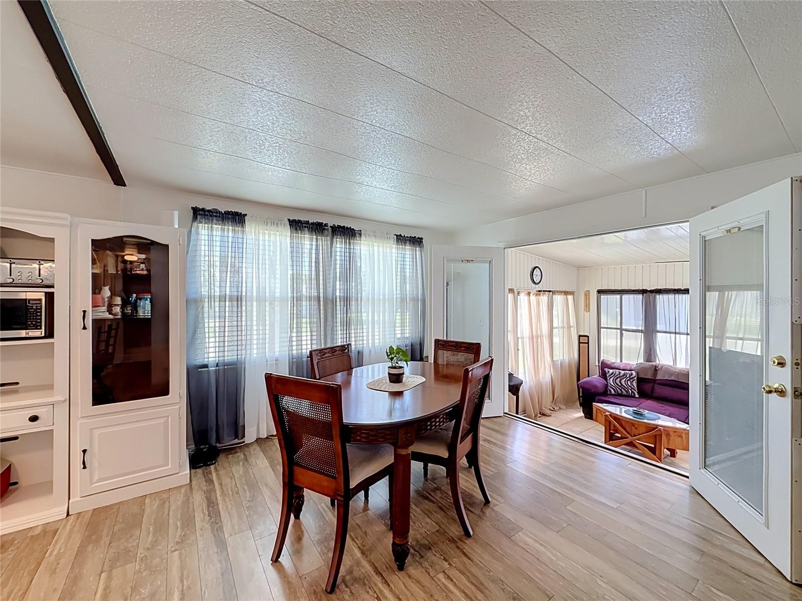 1025 Capella, Tavares, FL 32778