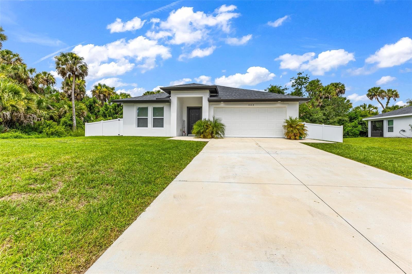 203 Cayuga, Port Charlotte, FL 33954