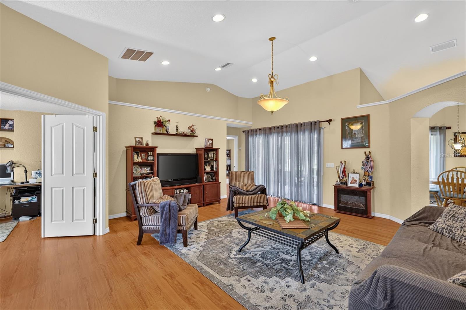 8650 27th, Ocala, FL 34476