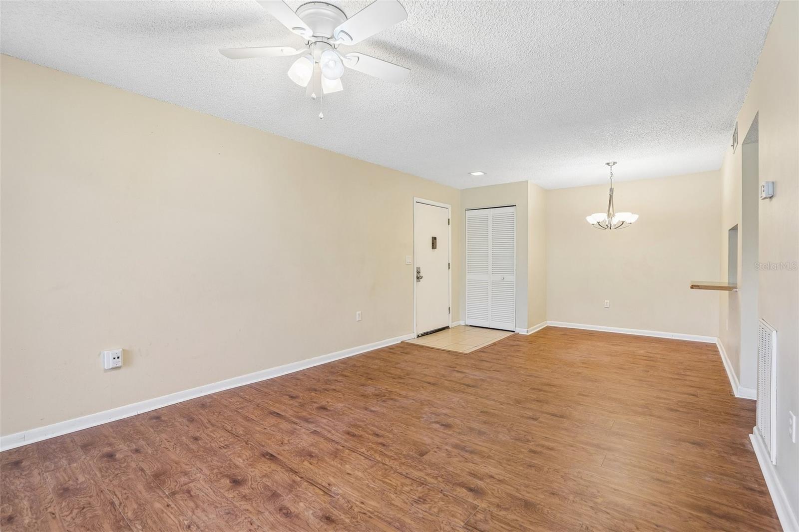 3252 Semoran Unit 22, Orlando, FL 32822