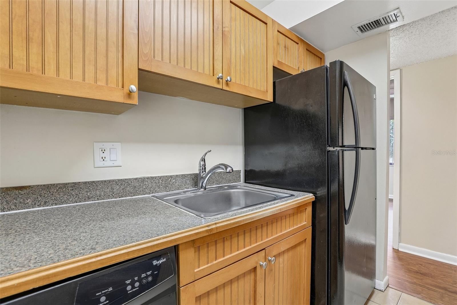 3252 Semoran Unit 22, Orlando, FL 32822