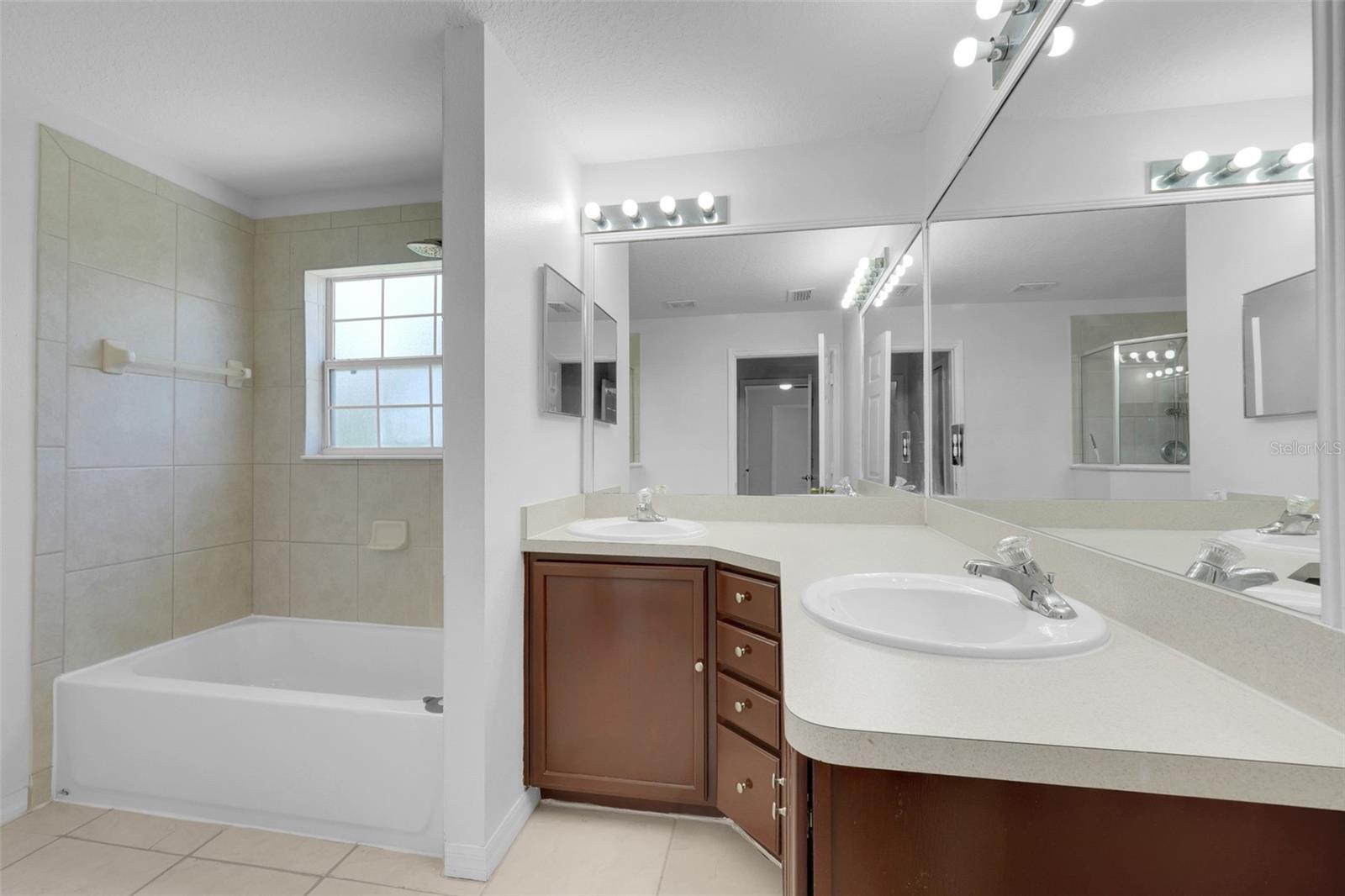 4384 Paradise Cove, Kissimmee, FL 34746