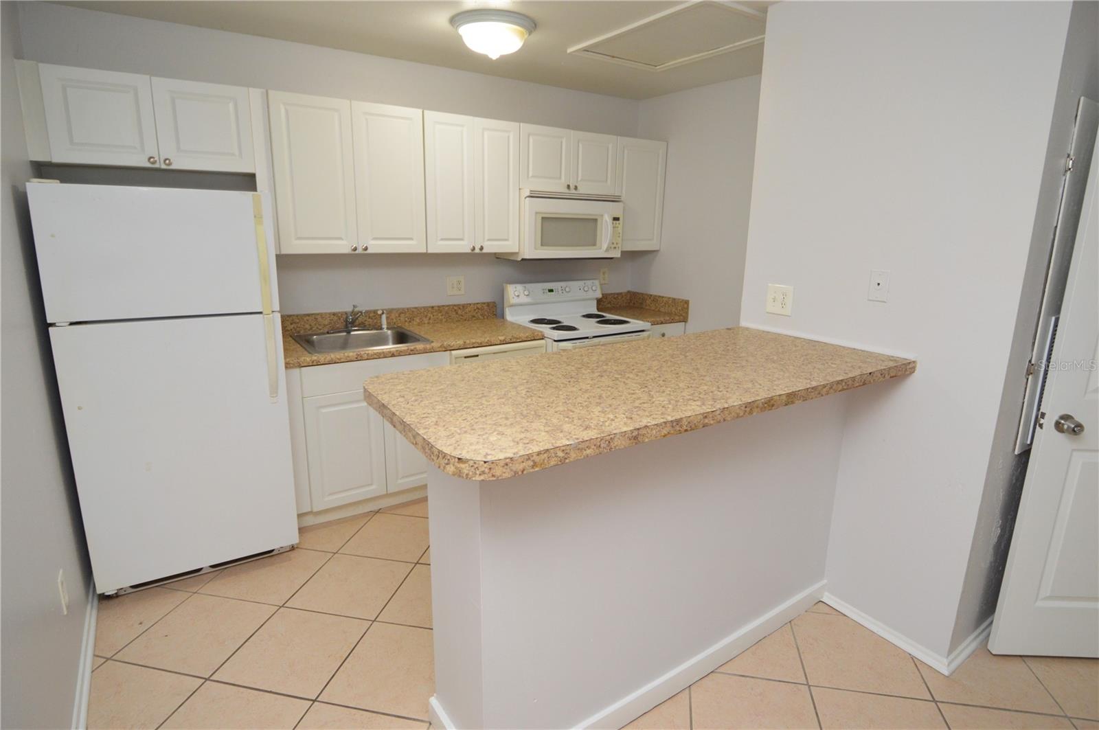 1400 Gandy Unit 607, St Petersburg, FL 33702