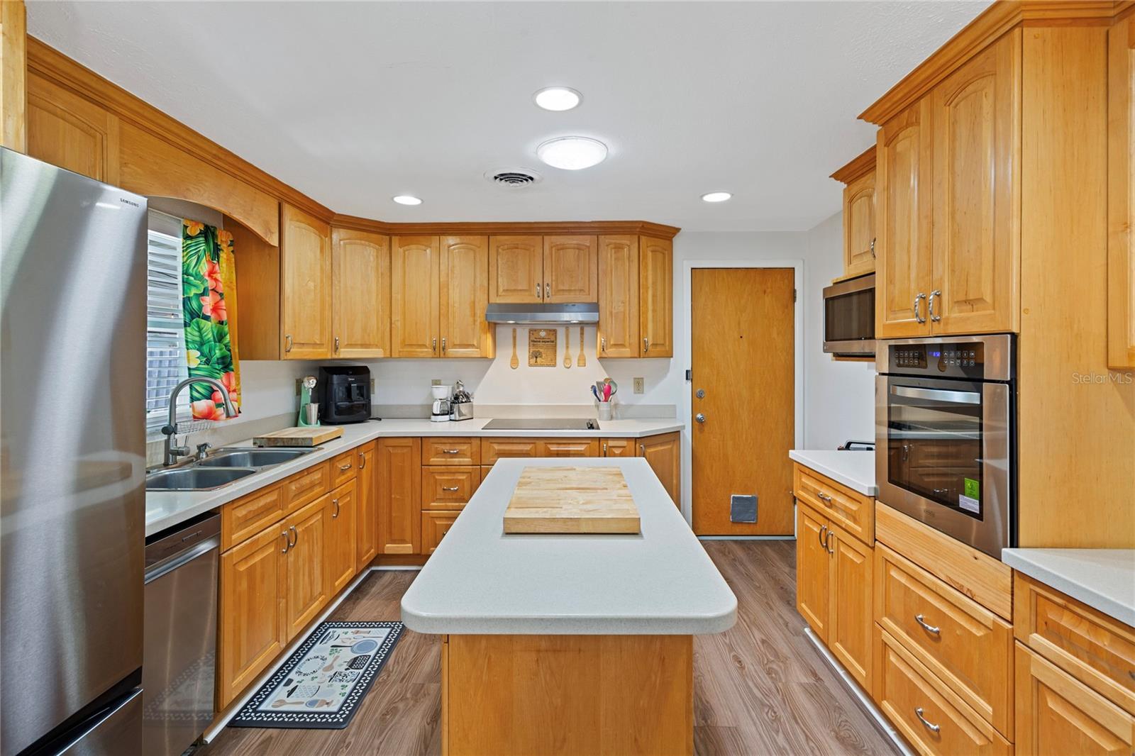 5906 Cypress, Zephyrhills, FL 33542