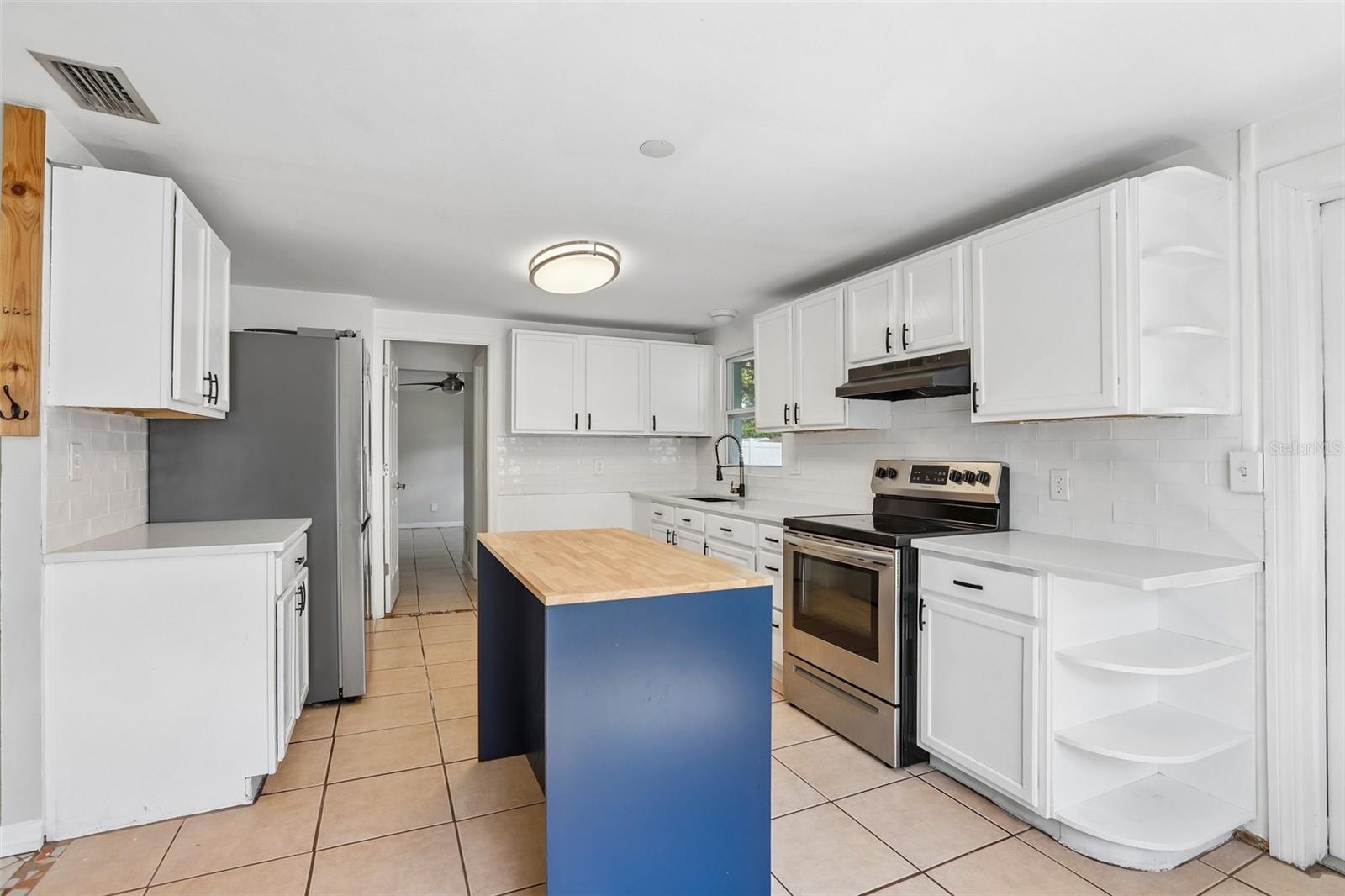 8090 68th, Pinellas Park, FL 33781