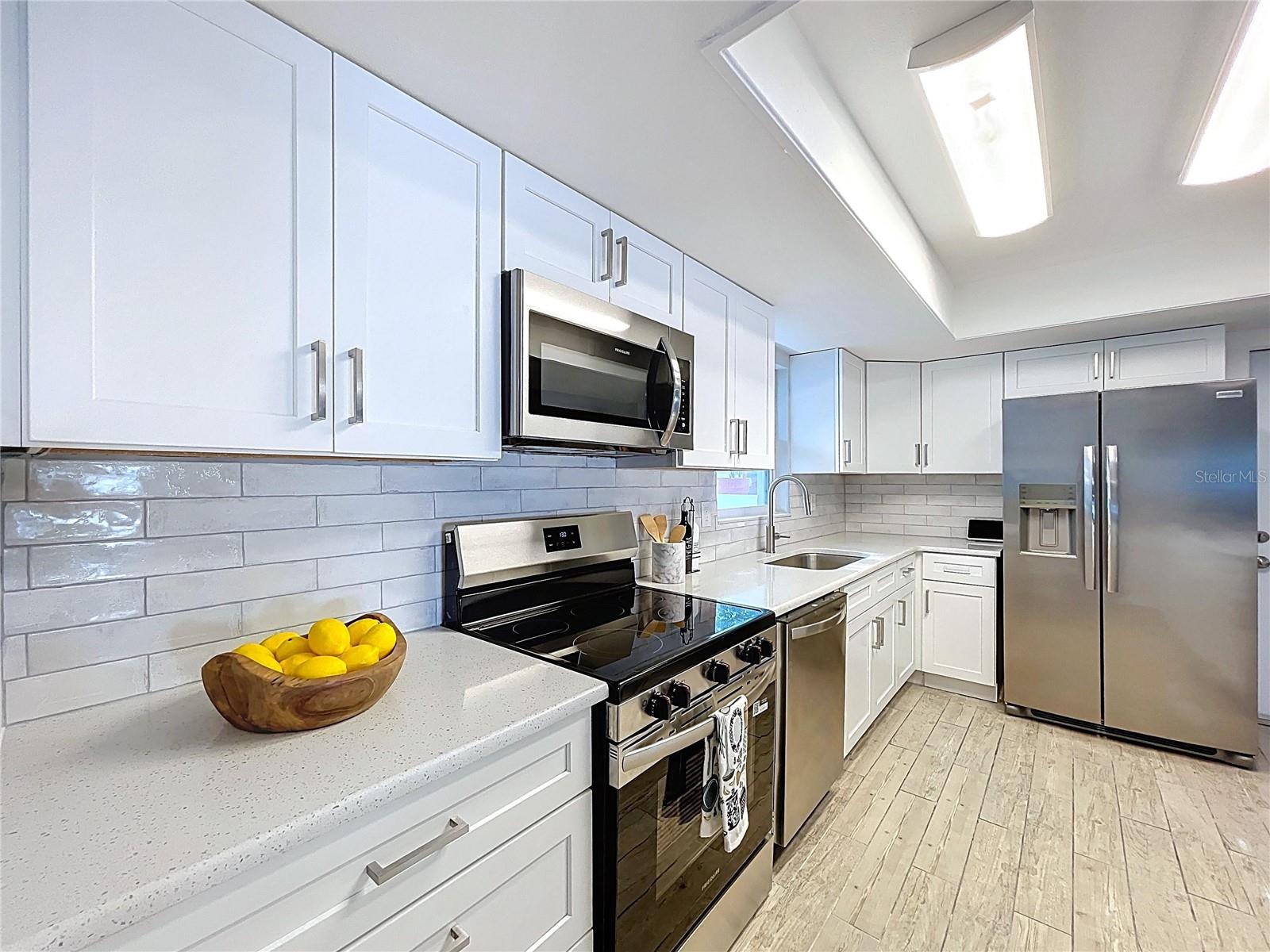 7960 2nd, St Petersburg, FL 33702