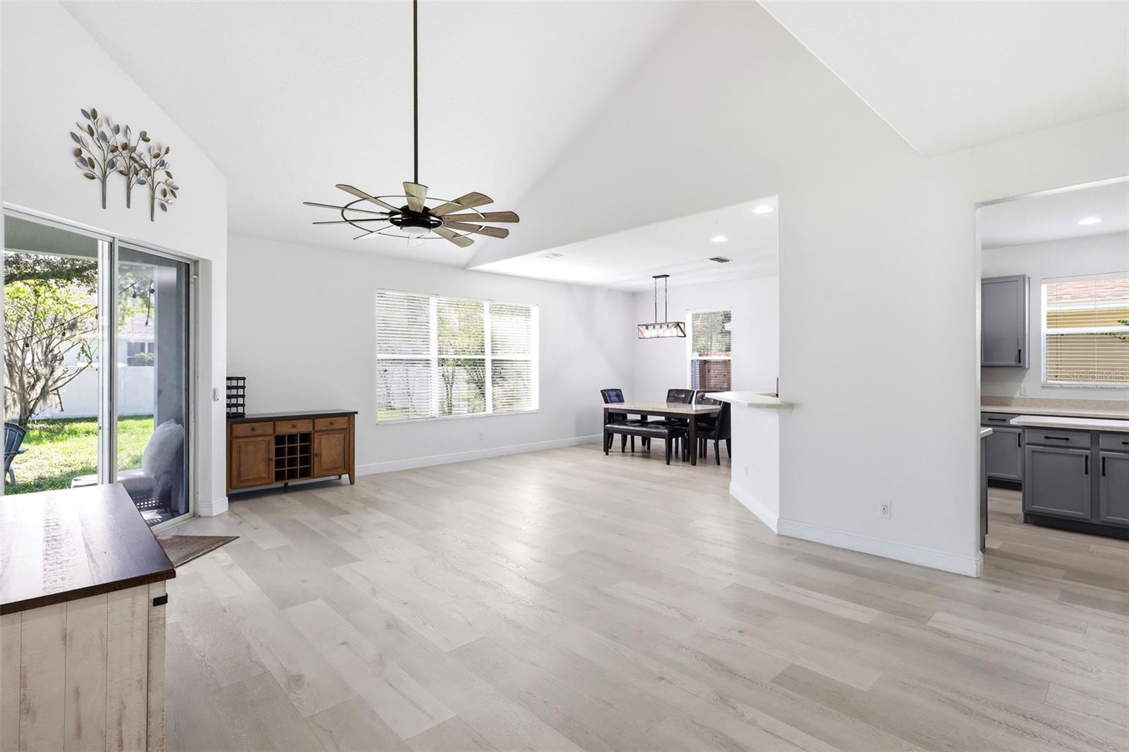 609 Rhodes, Deland, FL 32720