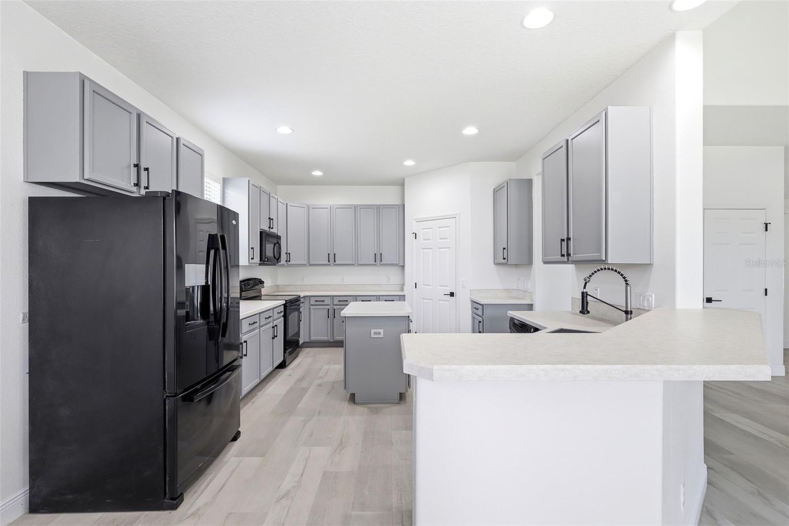609 Rhodes, Deland, FL 32720