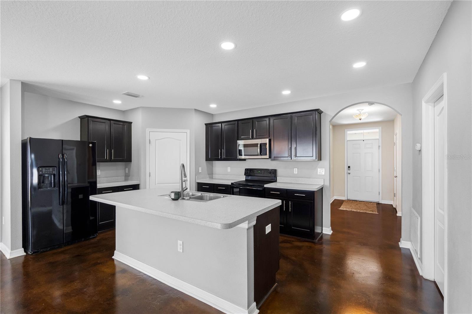 3518 San Moise, Plant City, FL 33567
