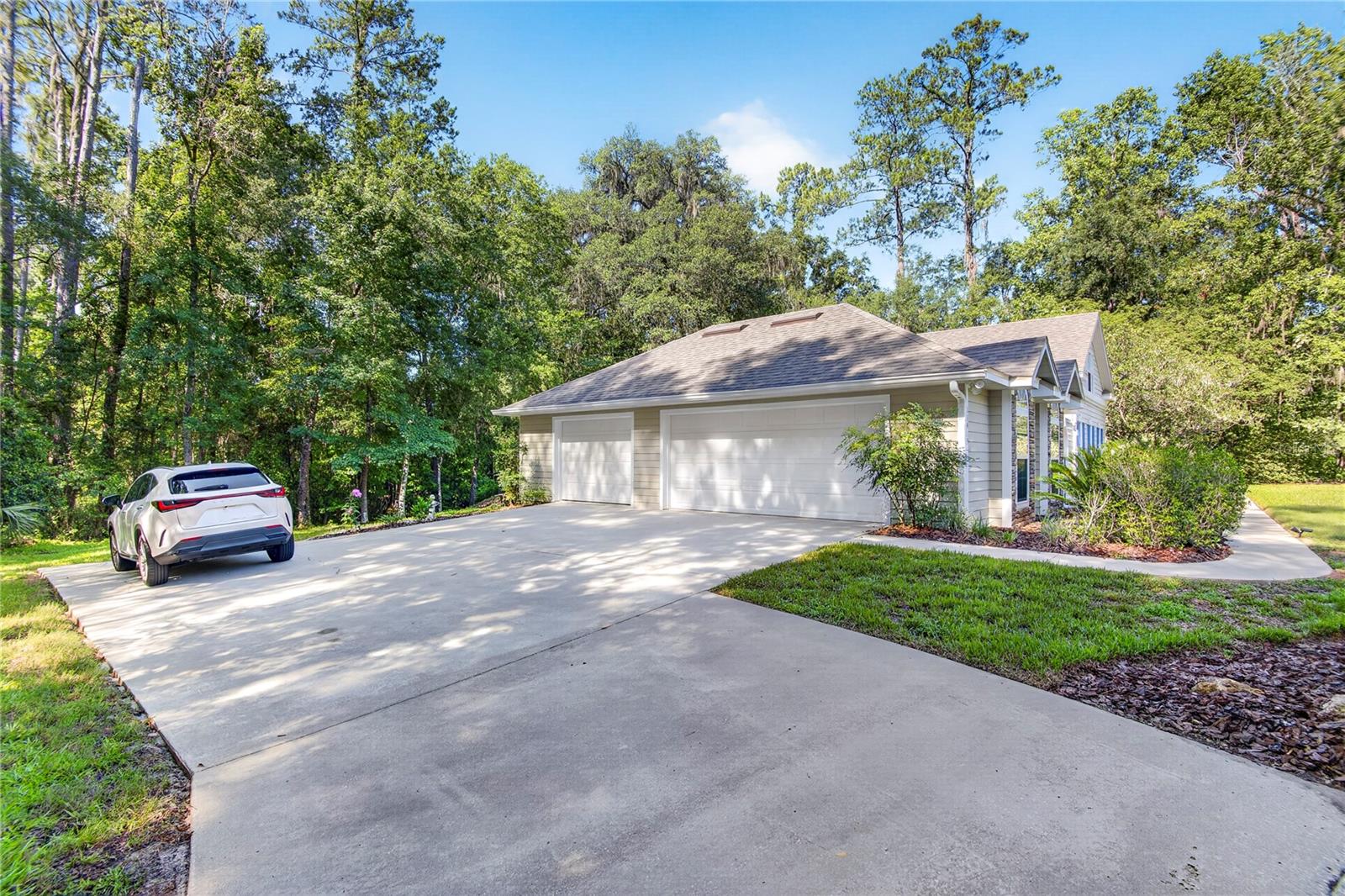 11415 10th, Gainesville, FL 32606