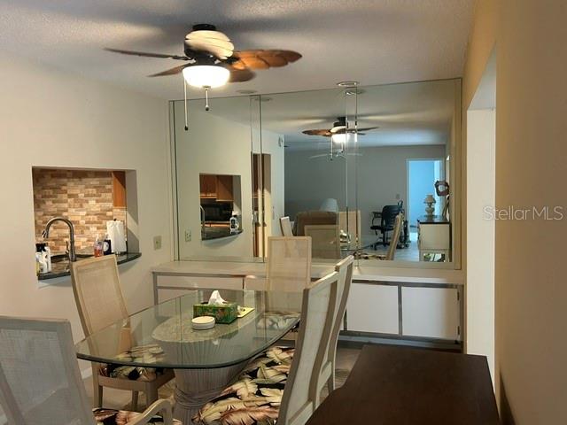 7102 Country Club, Sarasota, FL 34243