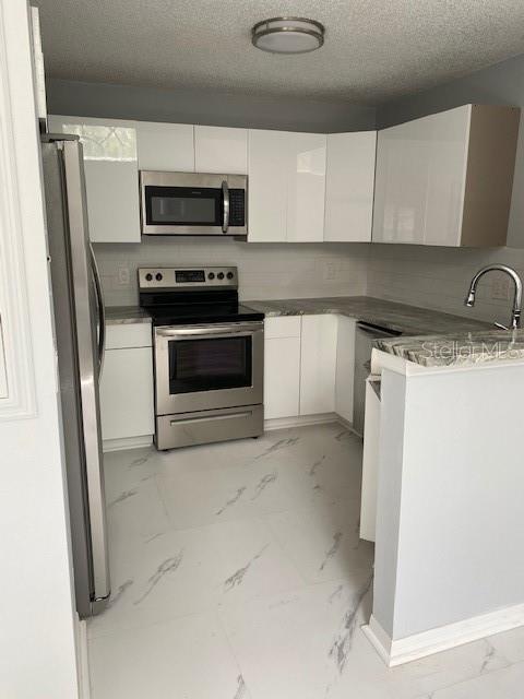 575 Bloomington Unit 20, Altamonte Springs, FL 32714