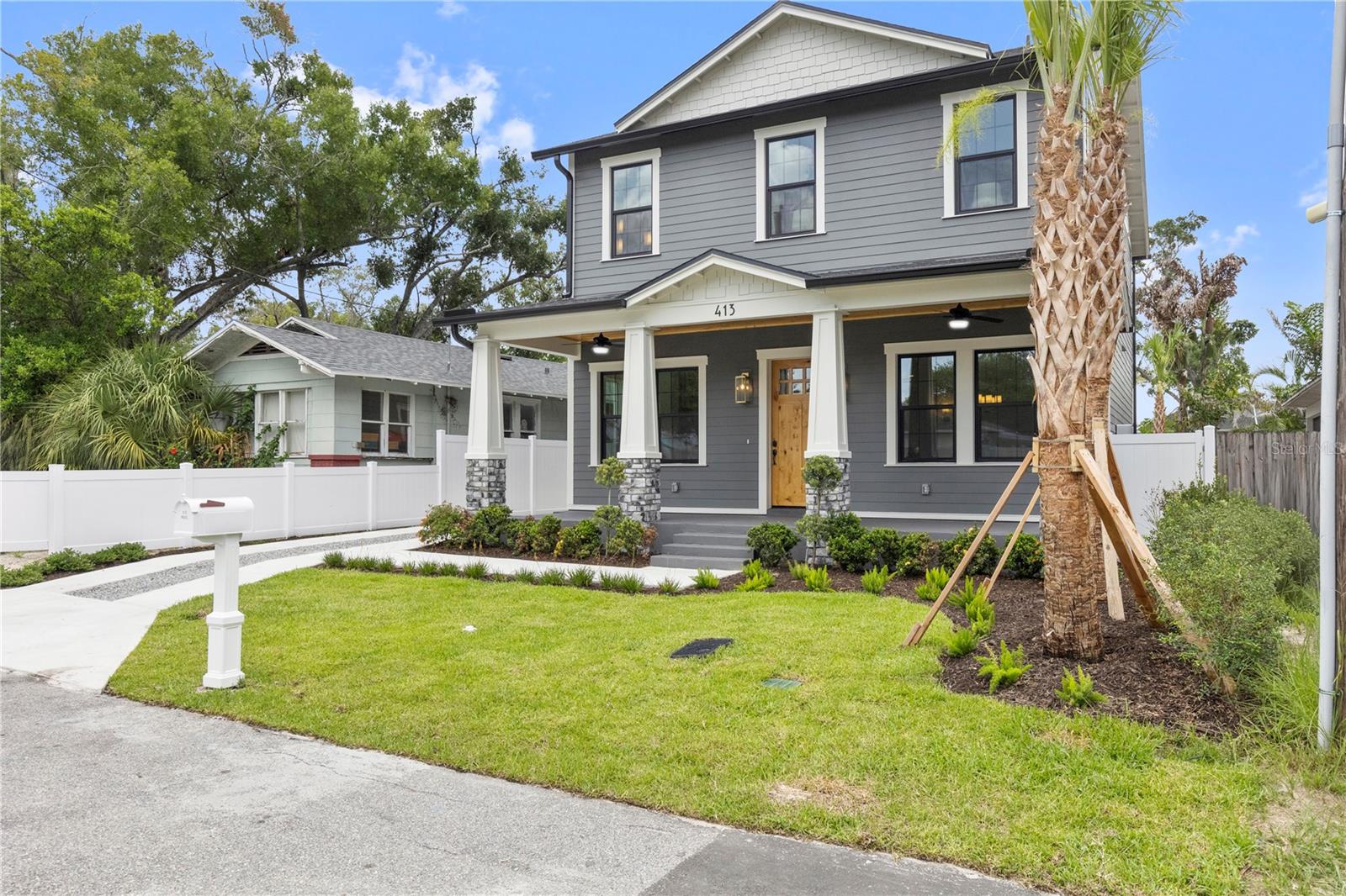 413 Paris, Tampa, FL 33604