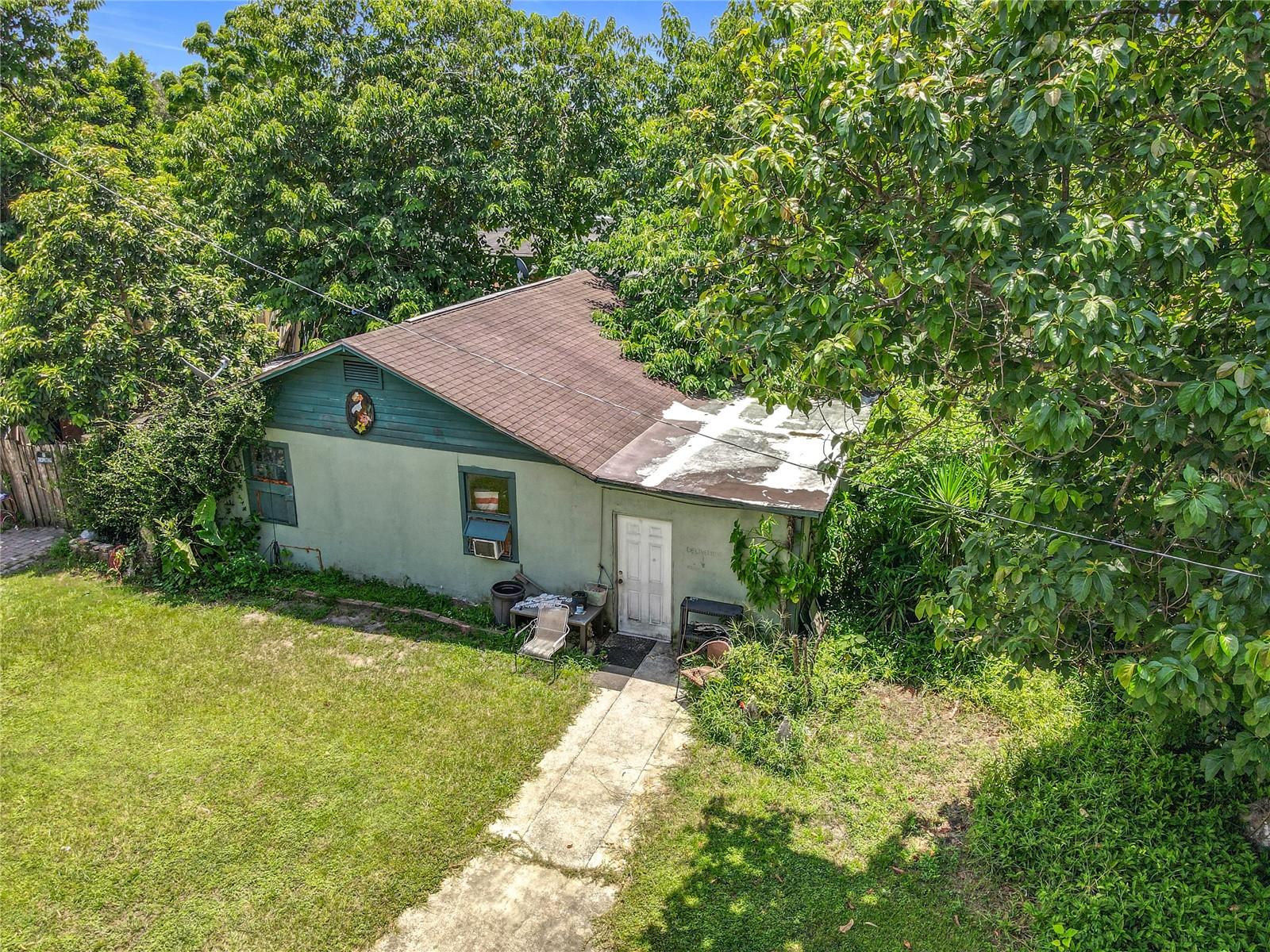 1906 Vine, Orlando, FL 32806