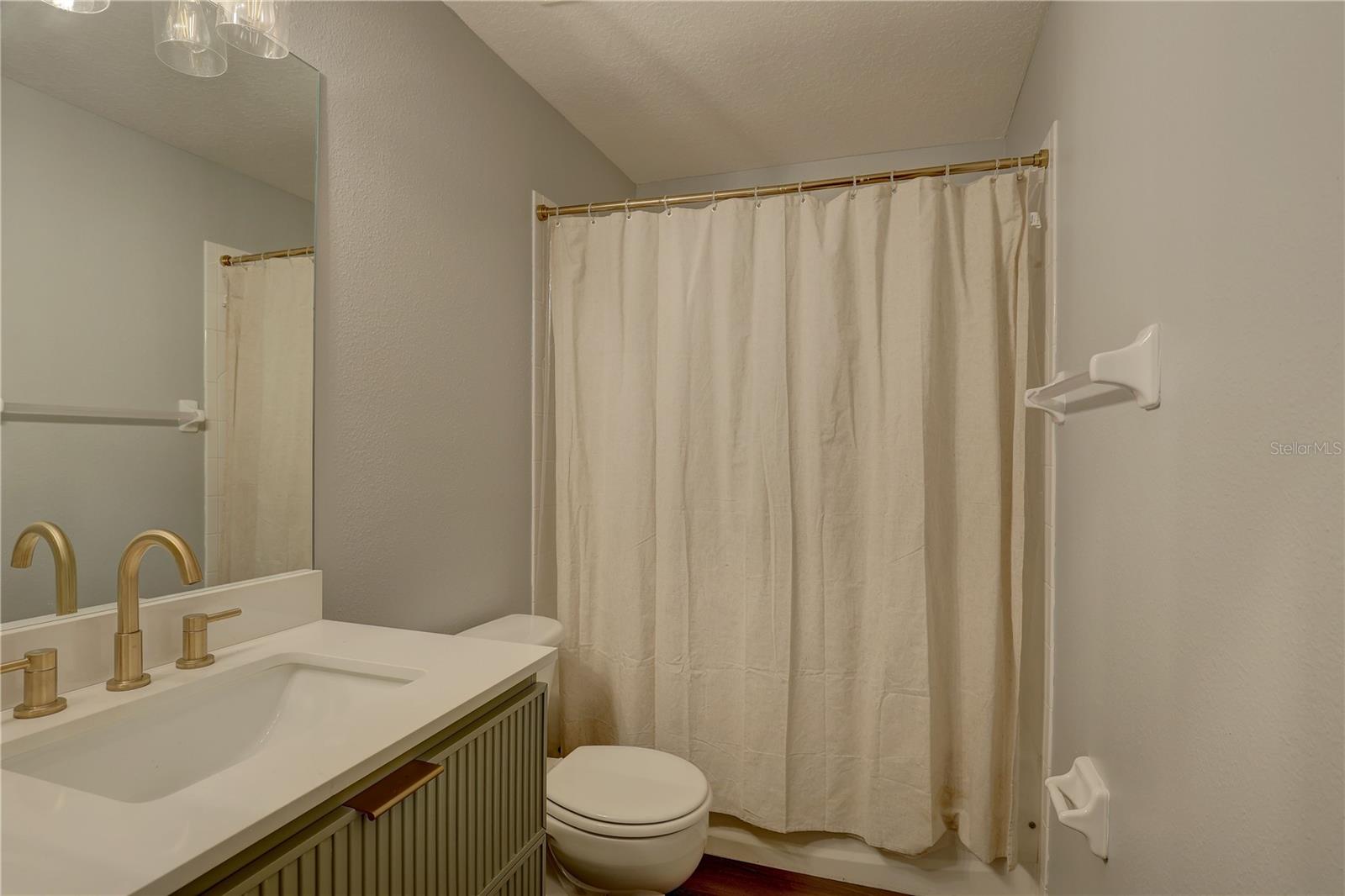 9516 Charlesberg, Tampa, FL 33635