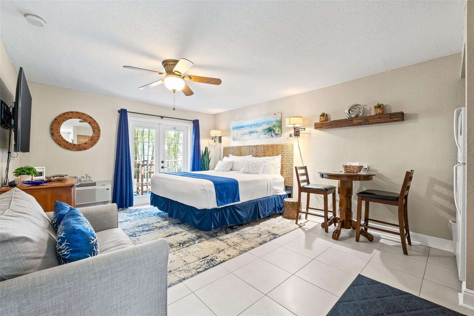 1420 Bayshore Unit 206, Dunedin, FL 34698