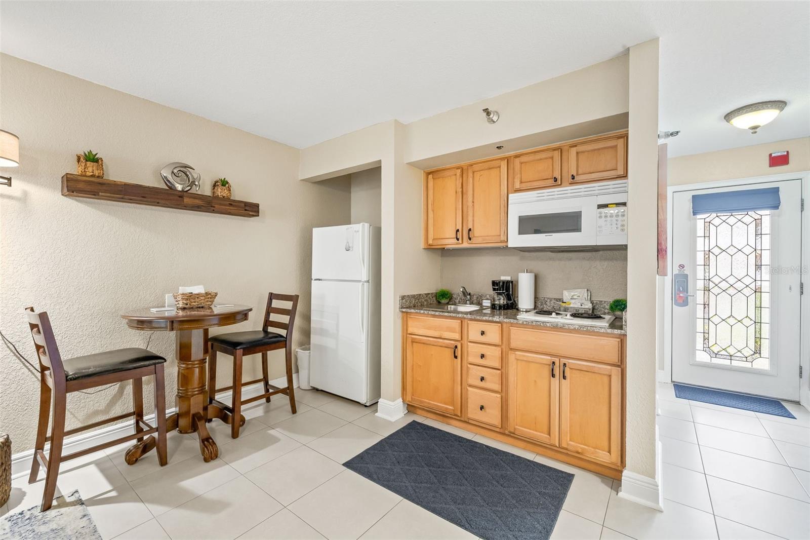 1420 Bayshore Unit 206, Dunedin, FL 34698