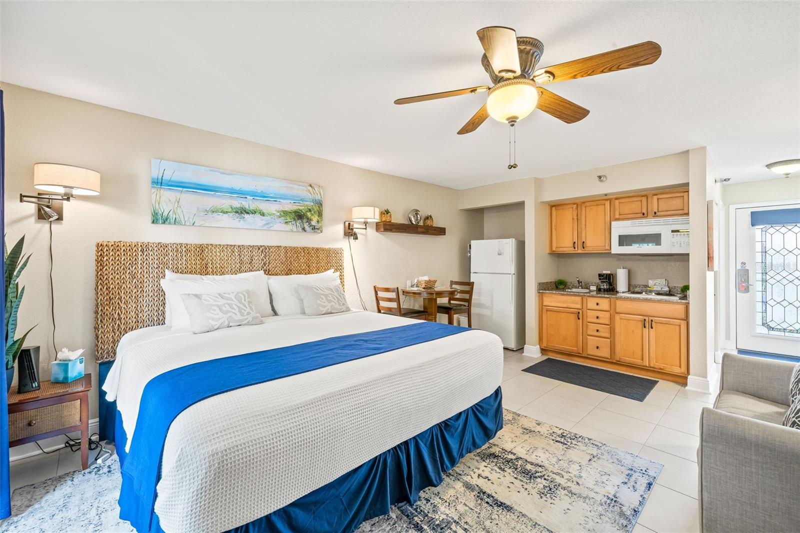 1420 Bayshore Unit 206, Dunedin, FL 34698