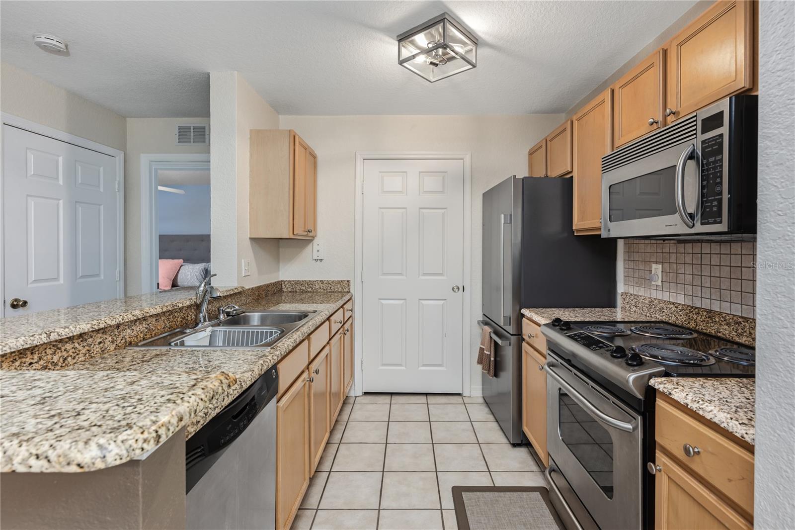 930 Moonlight Cove Unit 11-107, Orange City, FL 32763