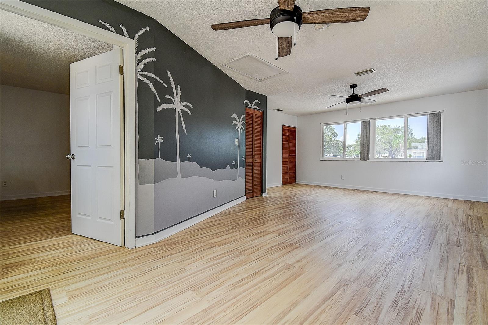 1509 Canterbury, St Petersburg, FL 33710