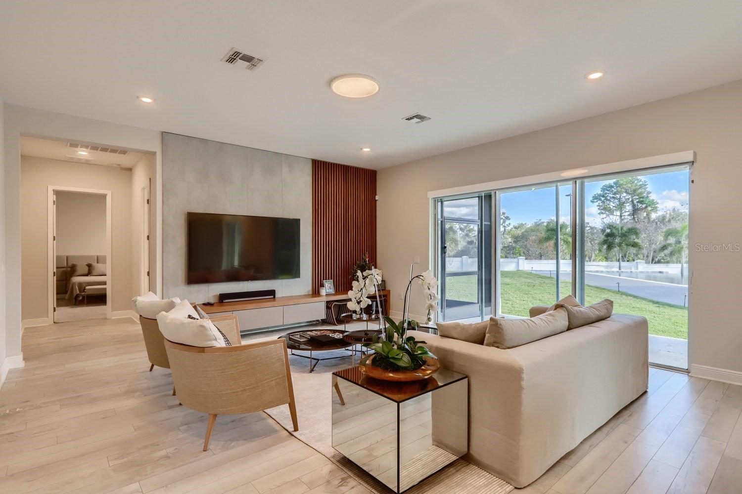 8192 Ludington, Orlando, FL 32836
