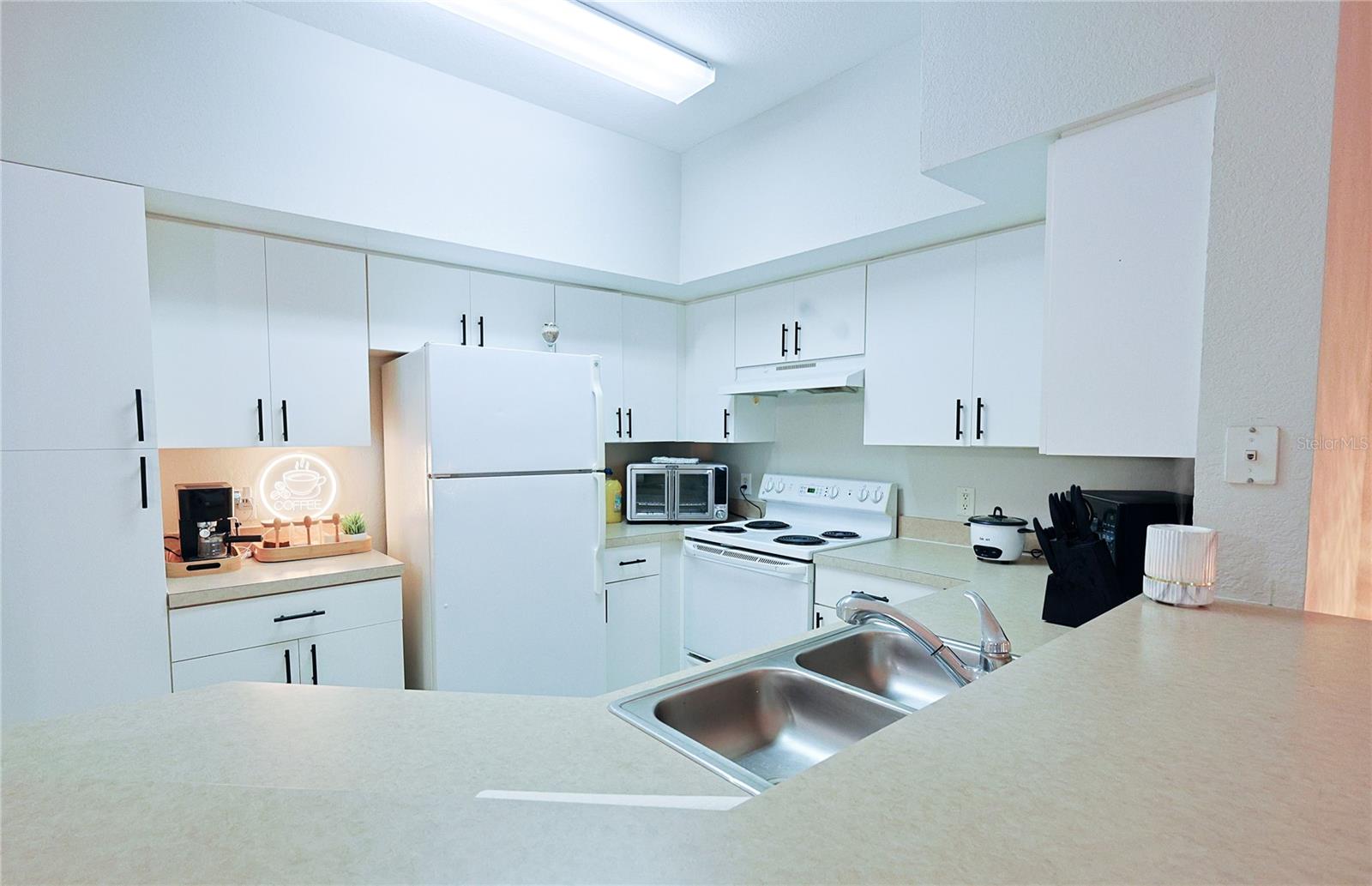 4166 Central Sarasota Unit 512, Sarasota, FL 34238