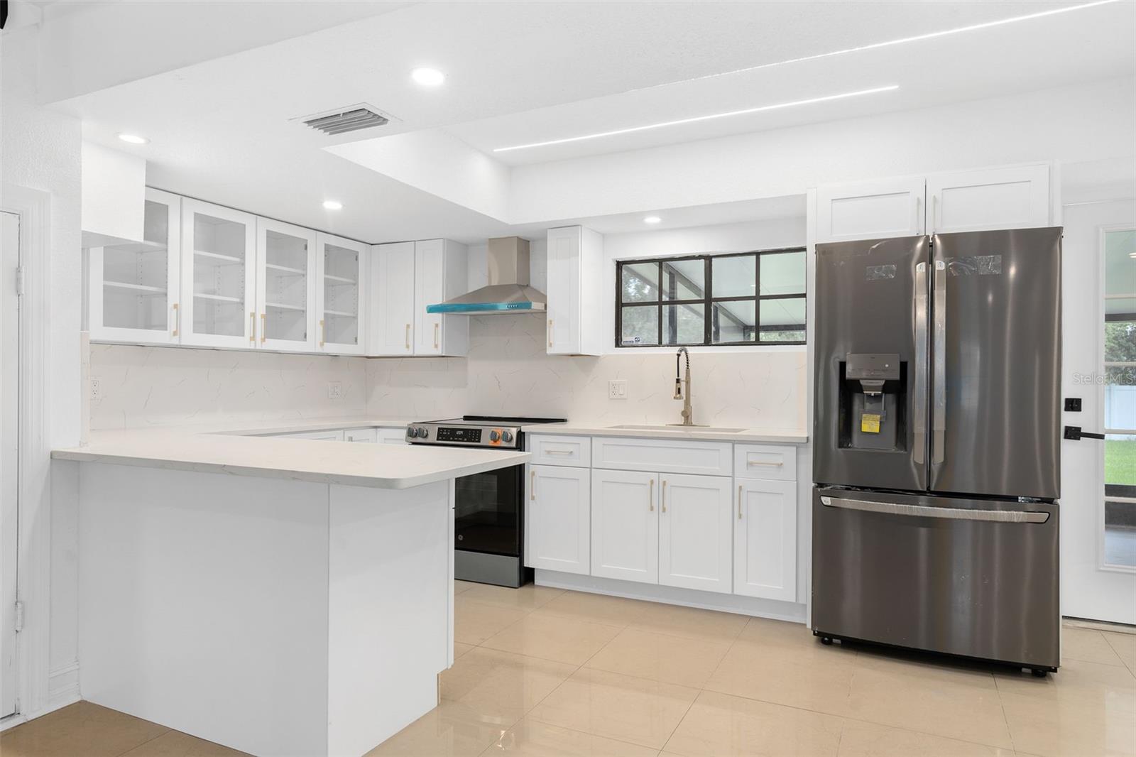 4221 Greenfern, Orlando, FL 32810
