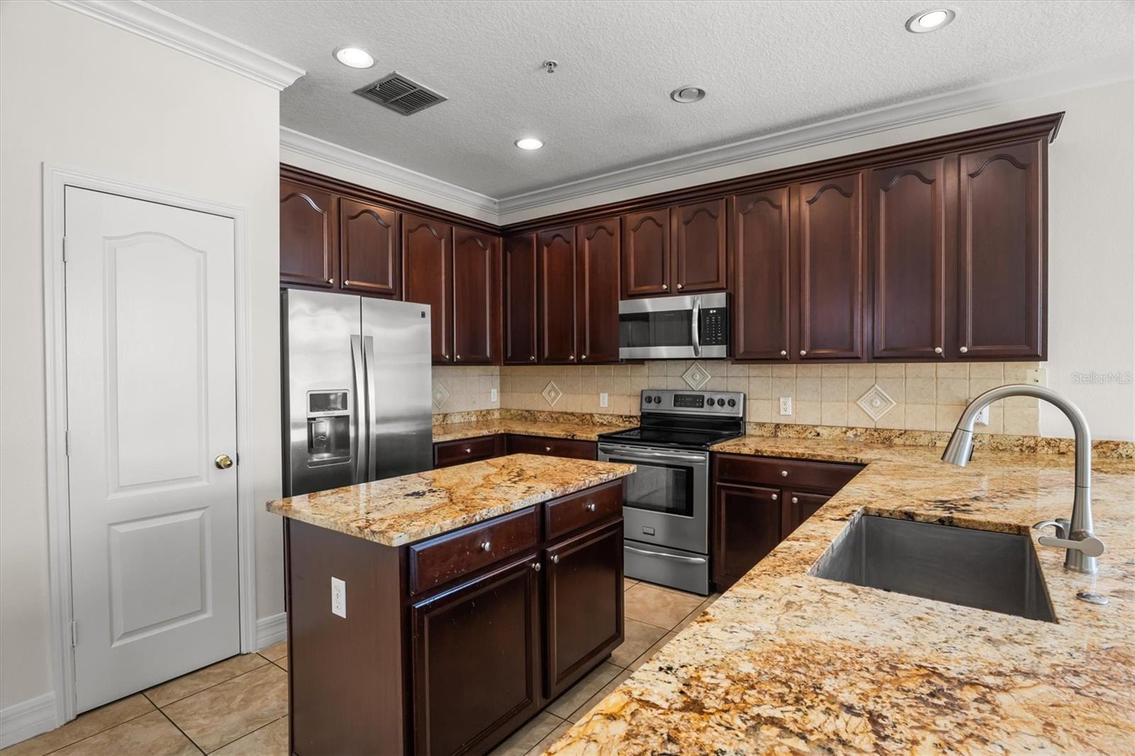 10550 Eastpark Woods, Orlando, FL 32832