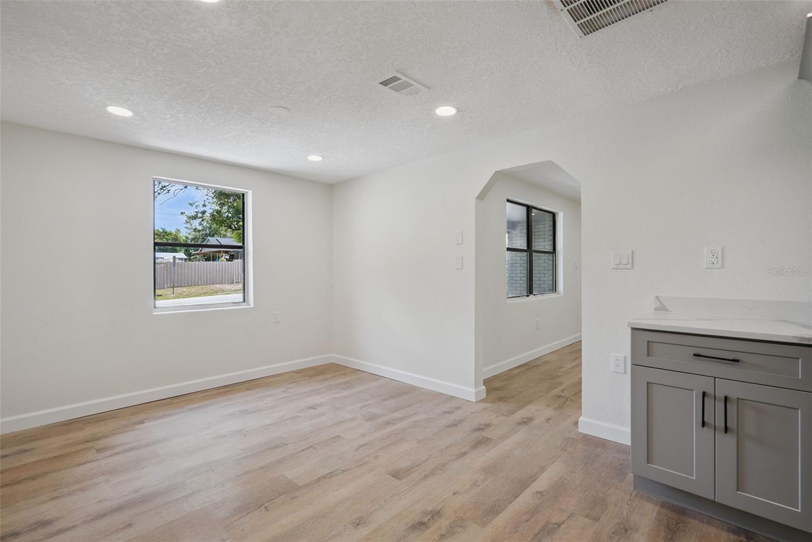 137 Lucerne, Debary, FL 32713