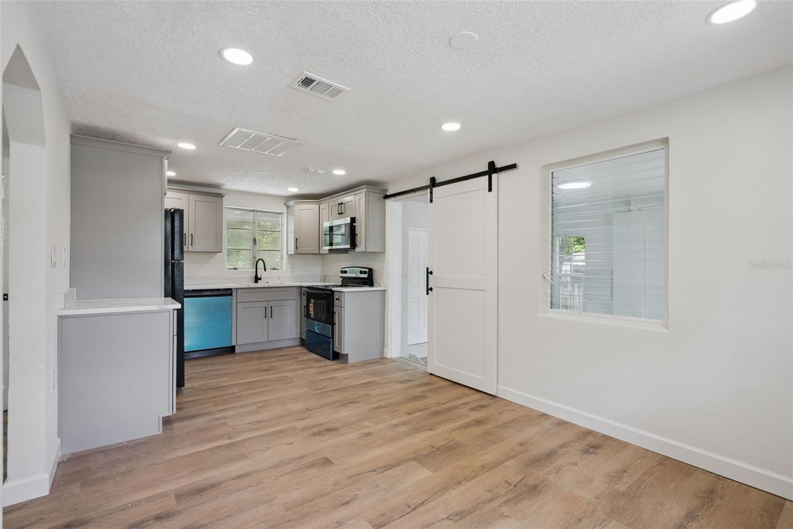 137 Lucerne, Debary, FL 32713
