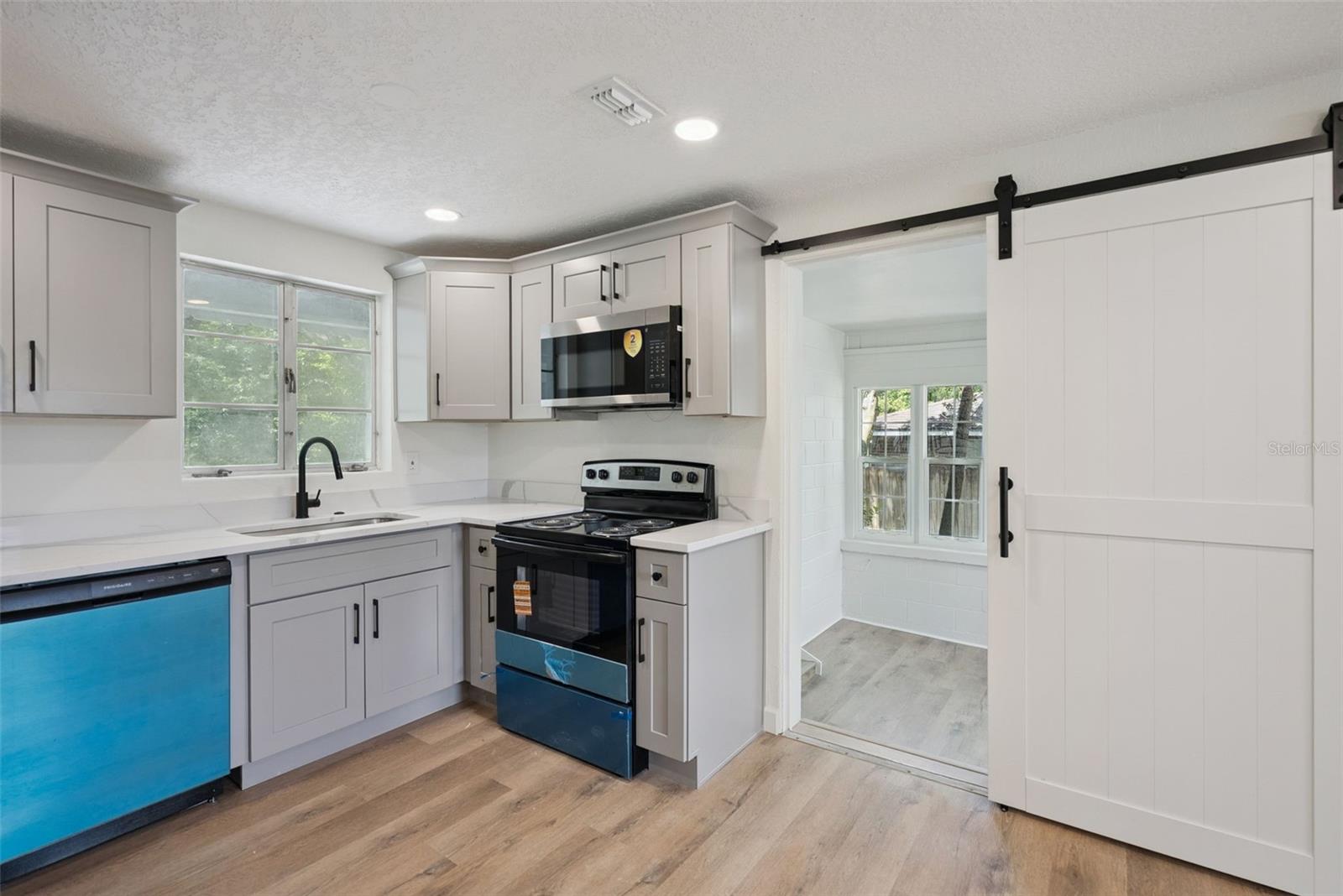 137 Lucerne, Debary, FL 32713
