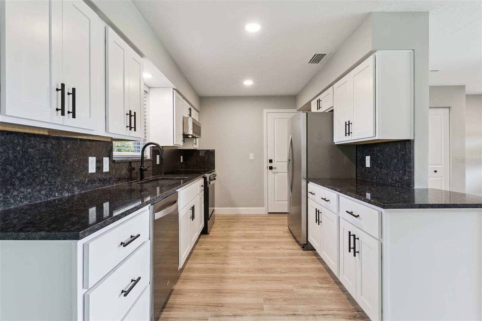 33241 Fairway, Leesburg, FL 34788