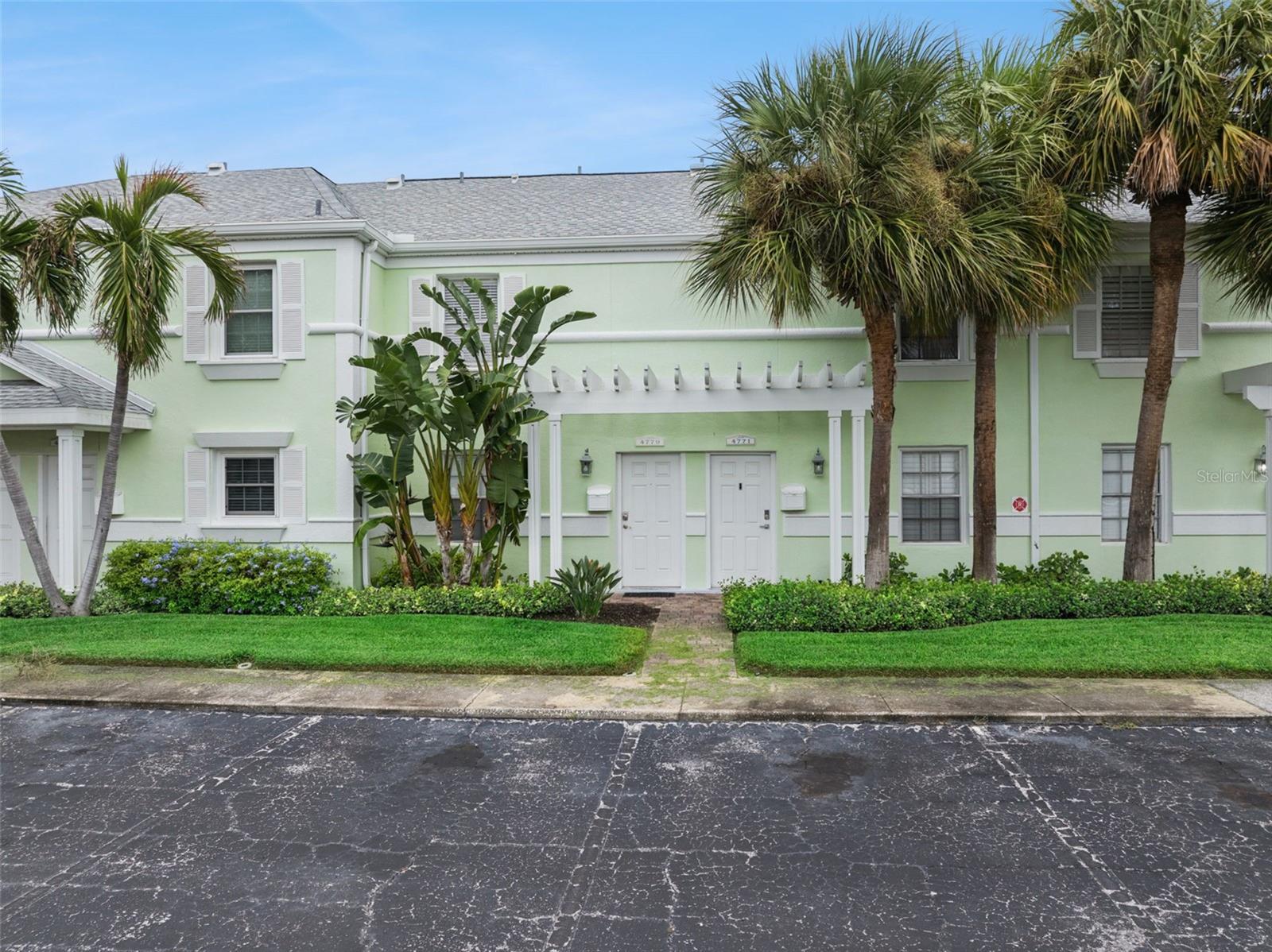 4779 Coquina Key, St Petersburg, FL 33705