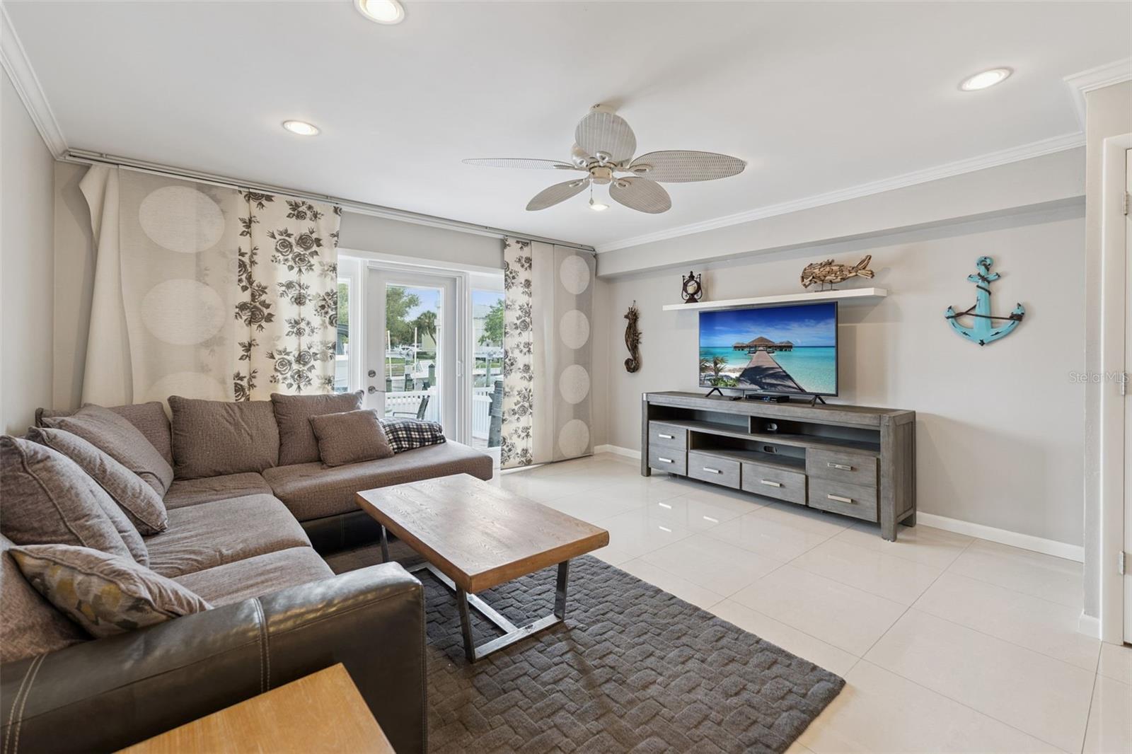 4779 Coquina Key, St Petersburg, FL 33705