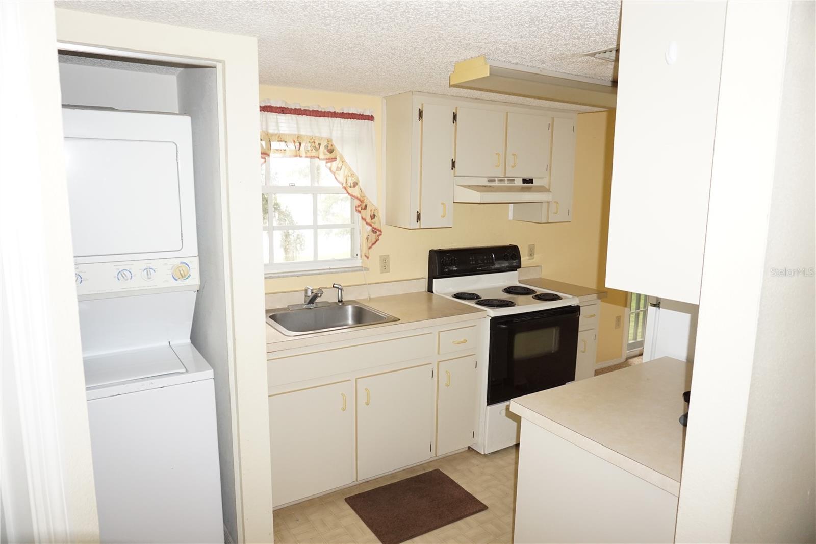 7945 Midway Drive Unit H201, Ocala, FL 34472