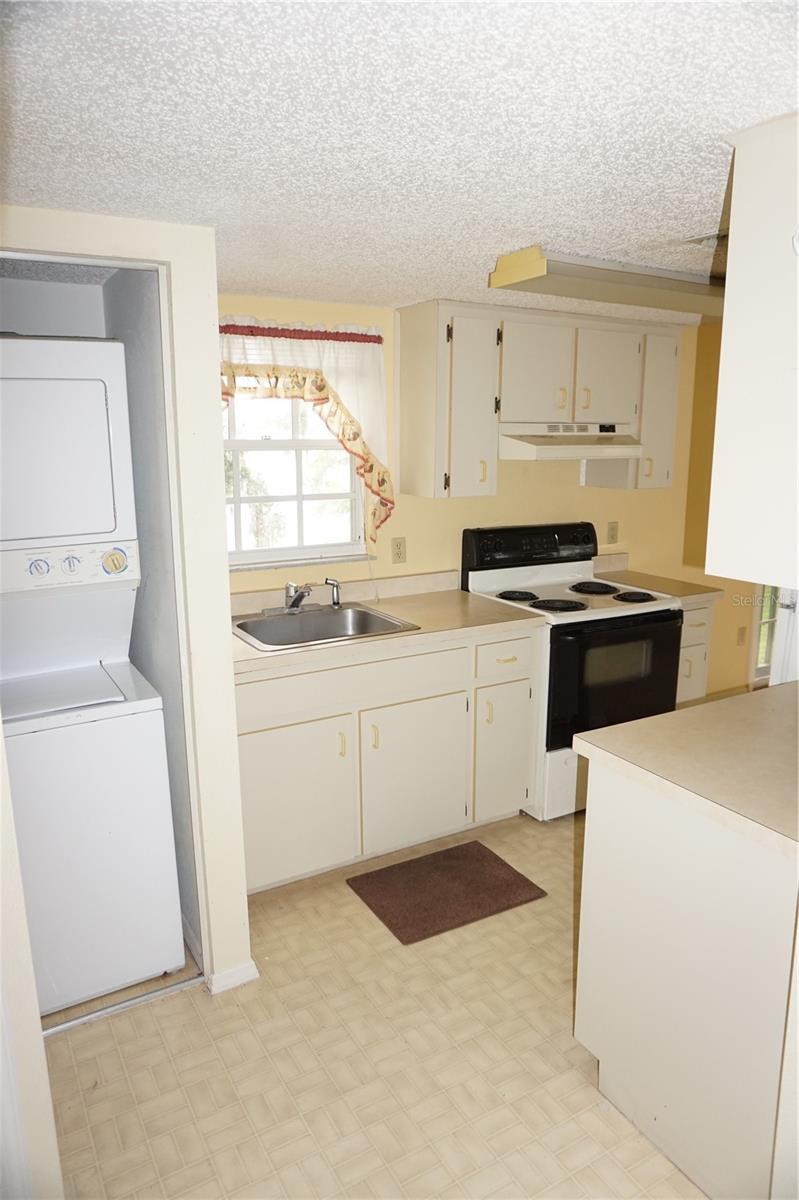 7945 Midway Drive Unit H201, Ocala, FL 34472