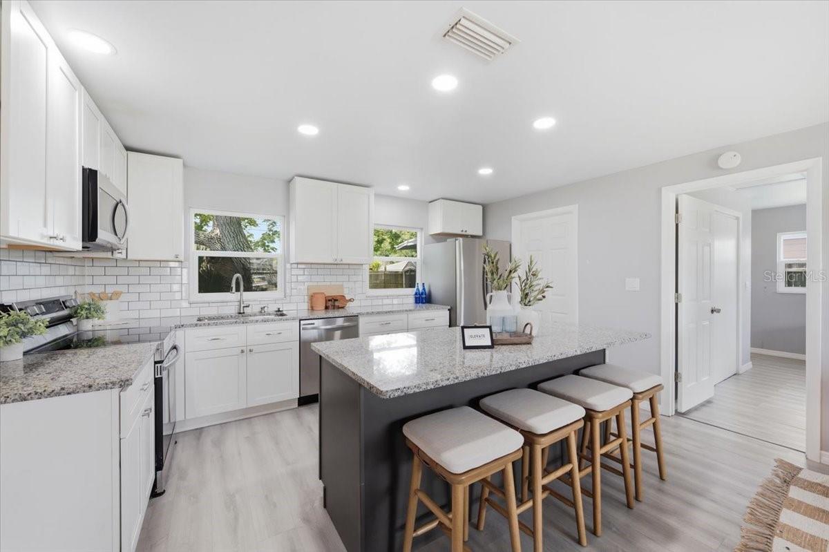 3568 4th, Largo, FL 33771